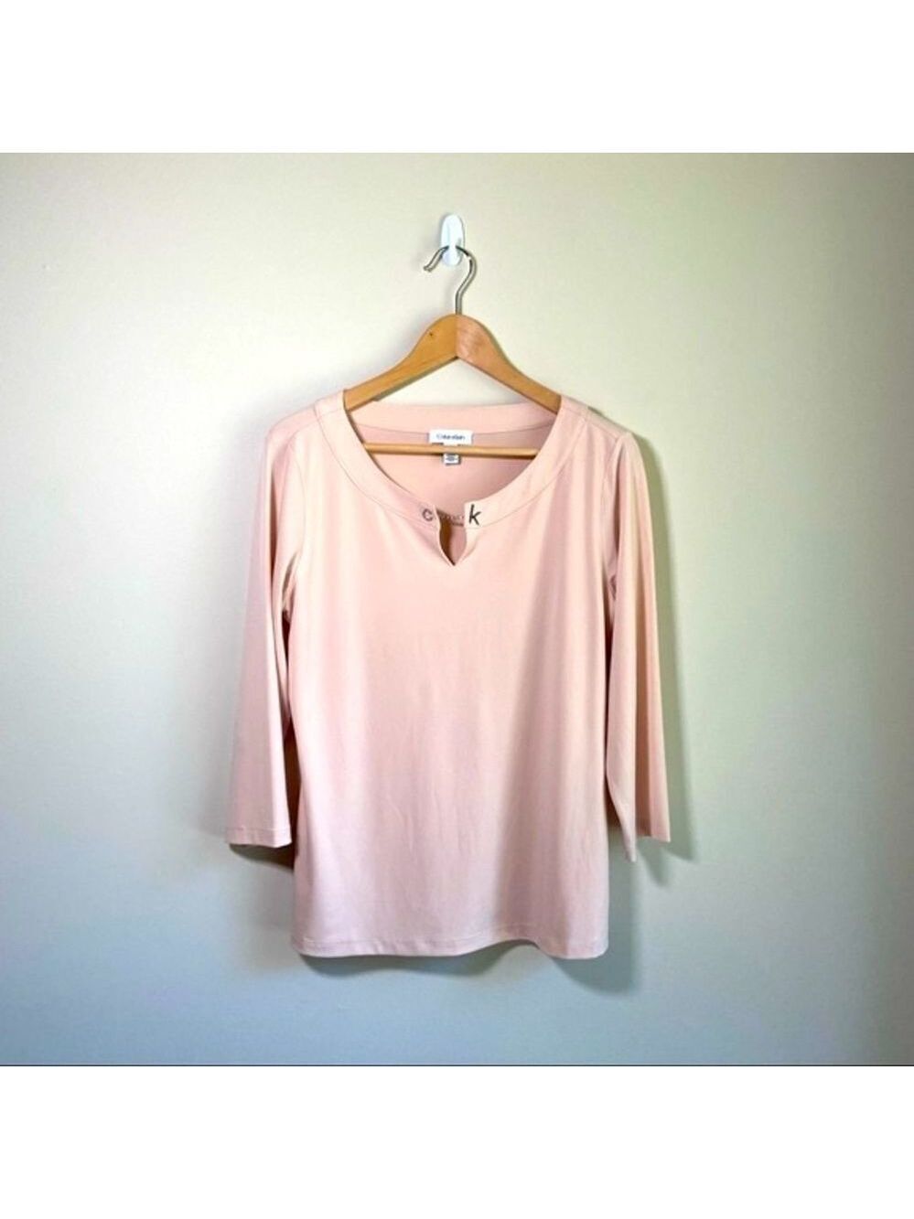 Calvin Klein Powder Pink Medium 3/4 Sleeve Monogram Neckline Blouse